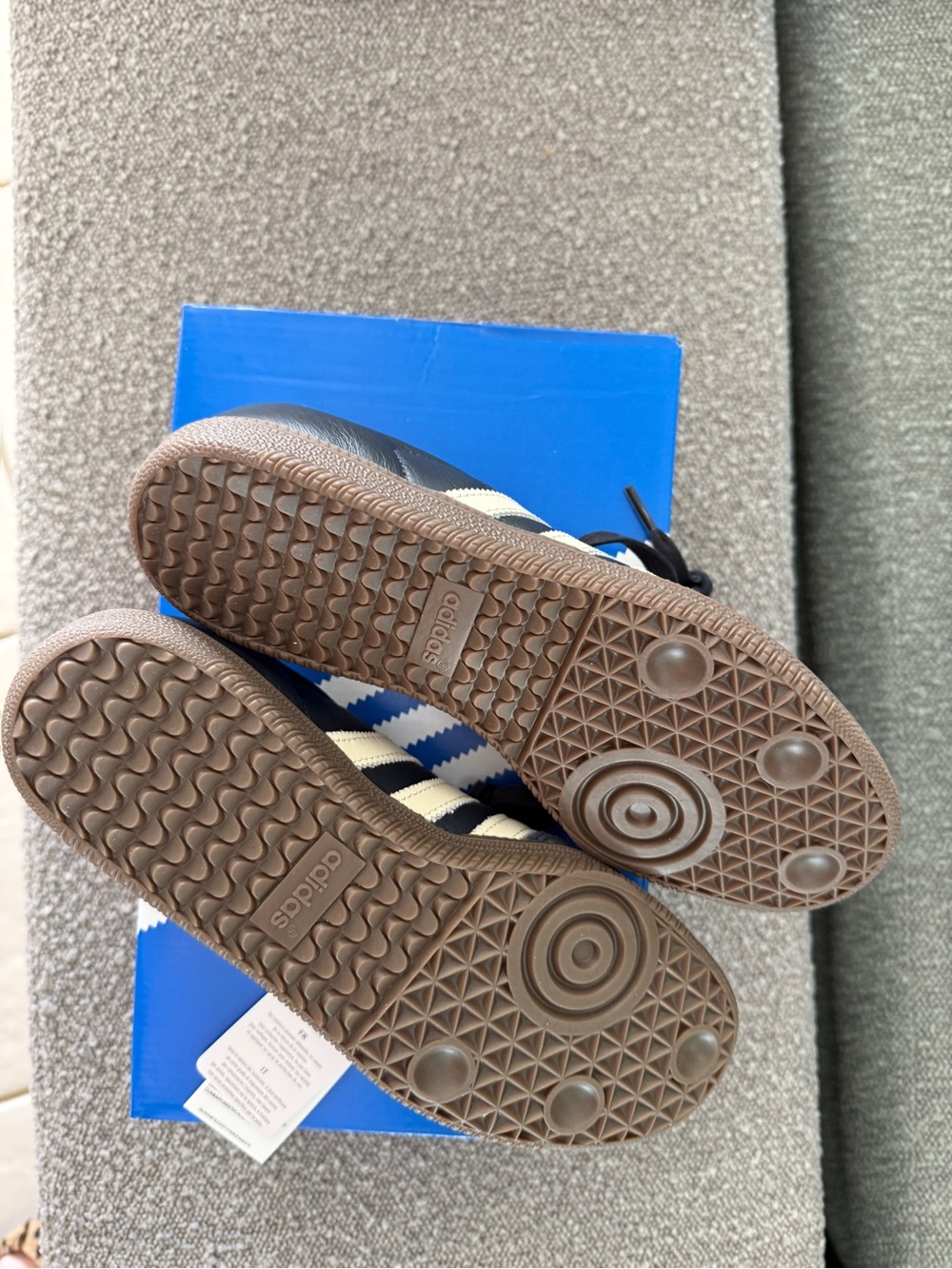 Adidas Samba OG, Night Navy Gum Cream White, Men's Size 7, NWT - Picture 9 of 13